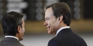 Joe Straus, Mike Villarreal