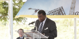 Former inmate: Disgraced ex-HCC Trustee Chris Oliver is in no ‘Club Fed’ Chris Oliver